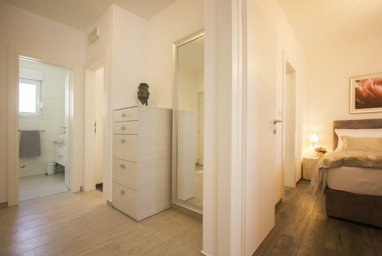 Paradise Lux Trogir Exterior foto